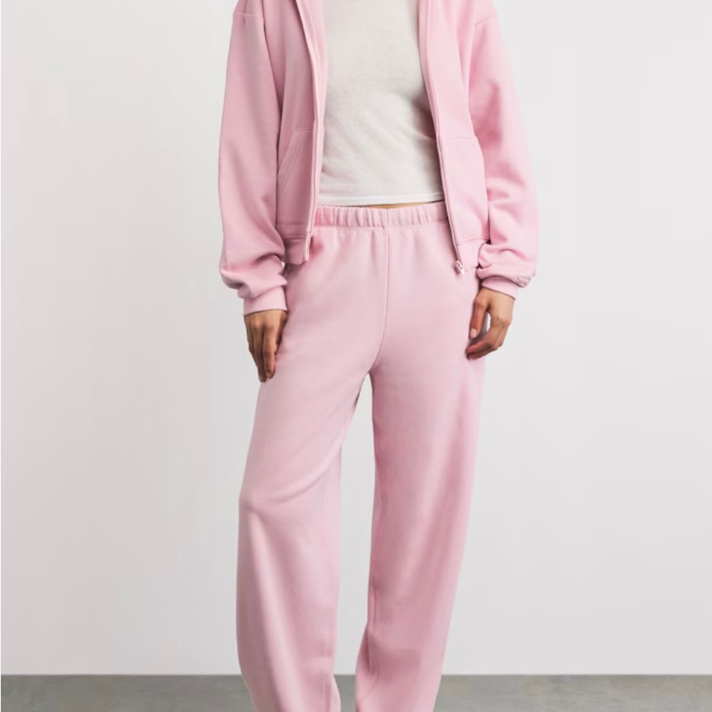 Women's Pink Relaxed Sweatpants